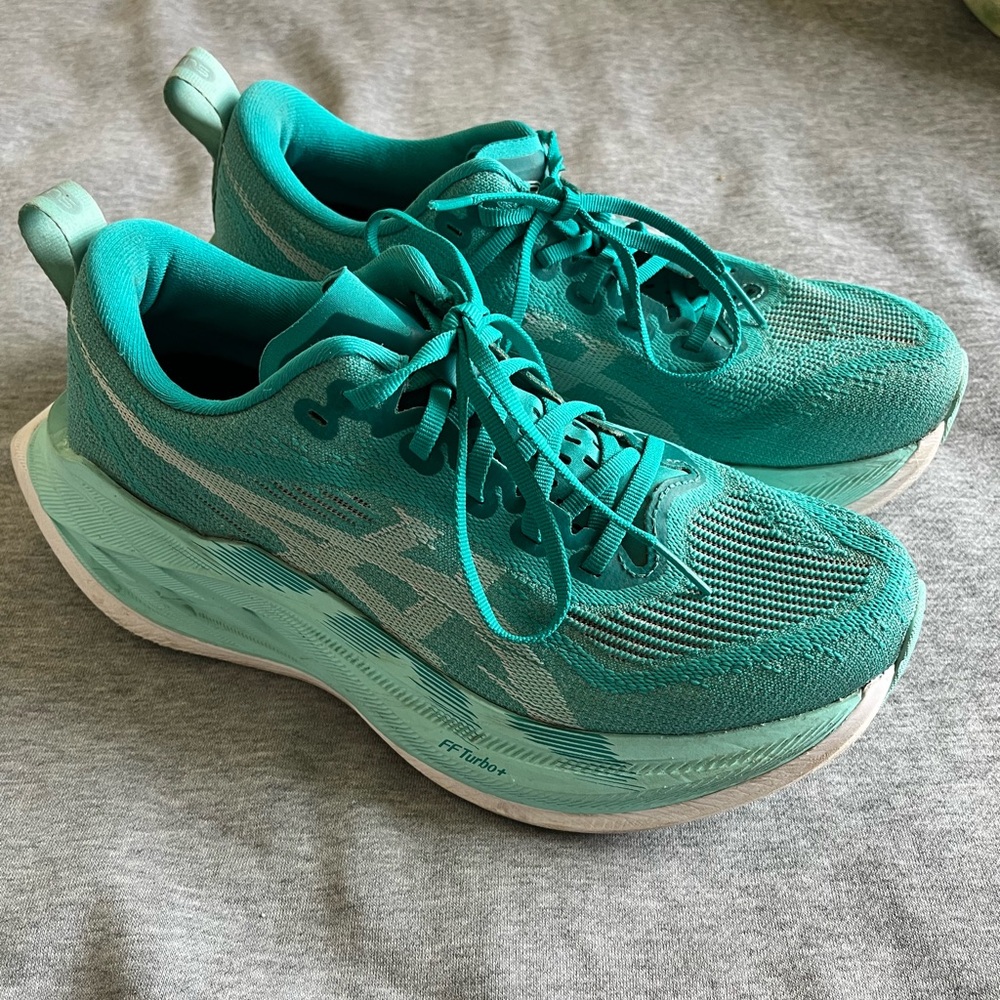 ASICS Superblast 2 Teal/mint Size 6.5M/8W